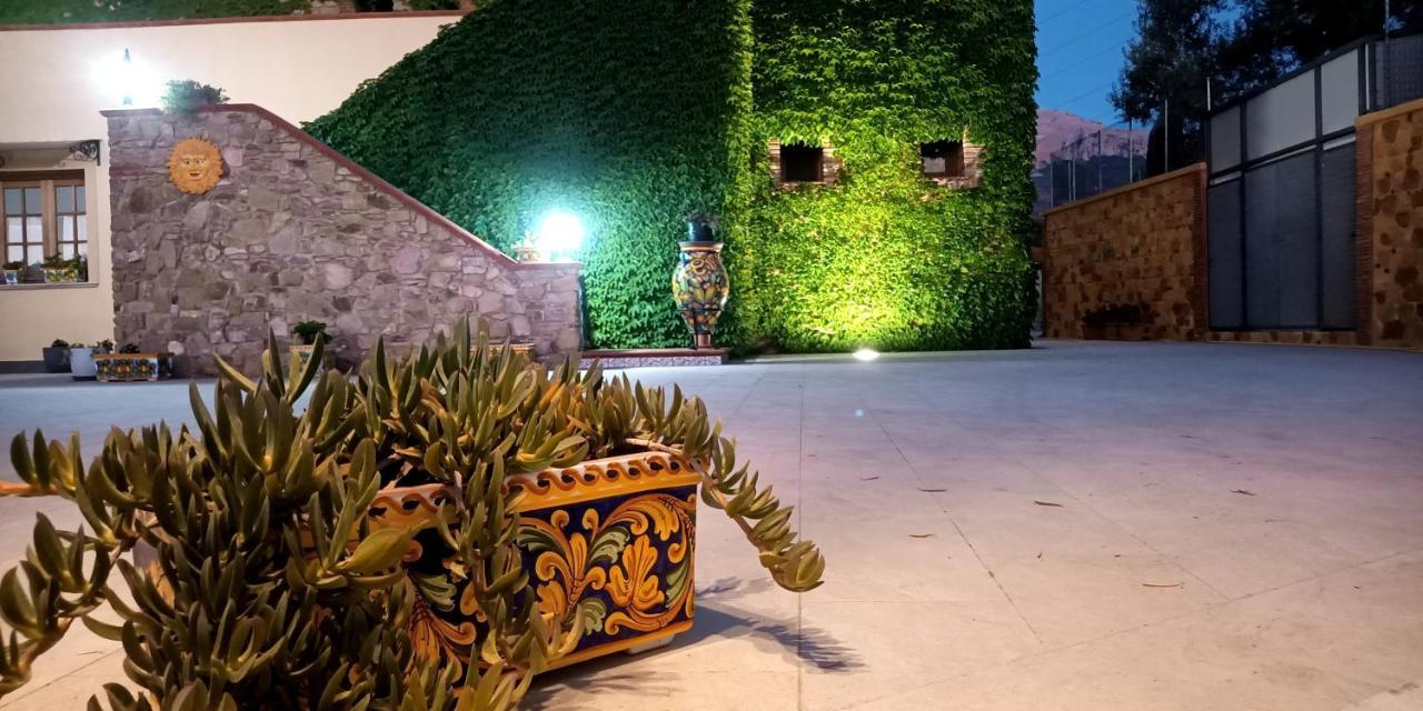 Le Campanelle - Sicilia - Cefalu *