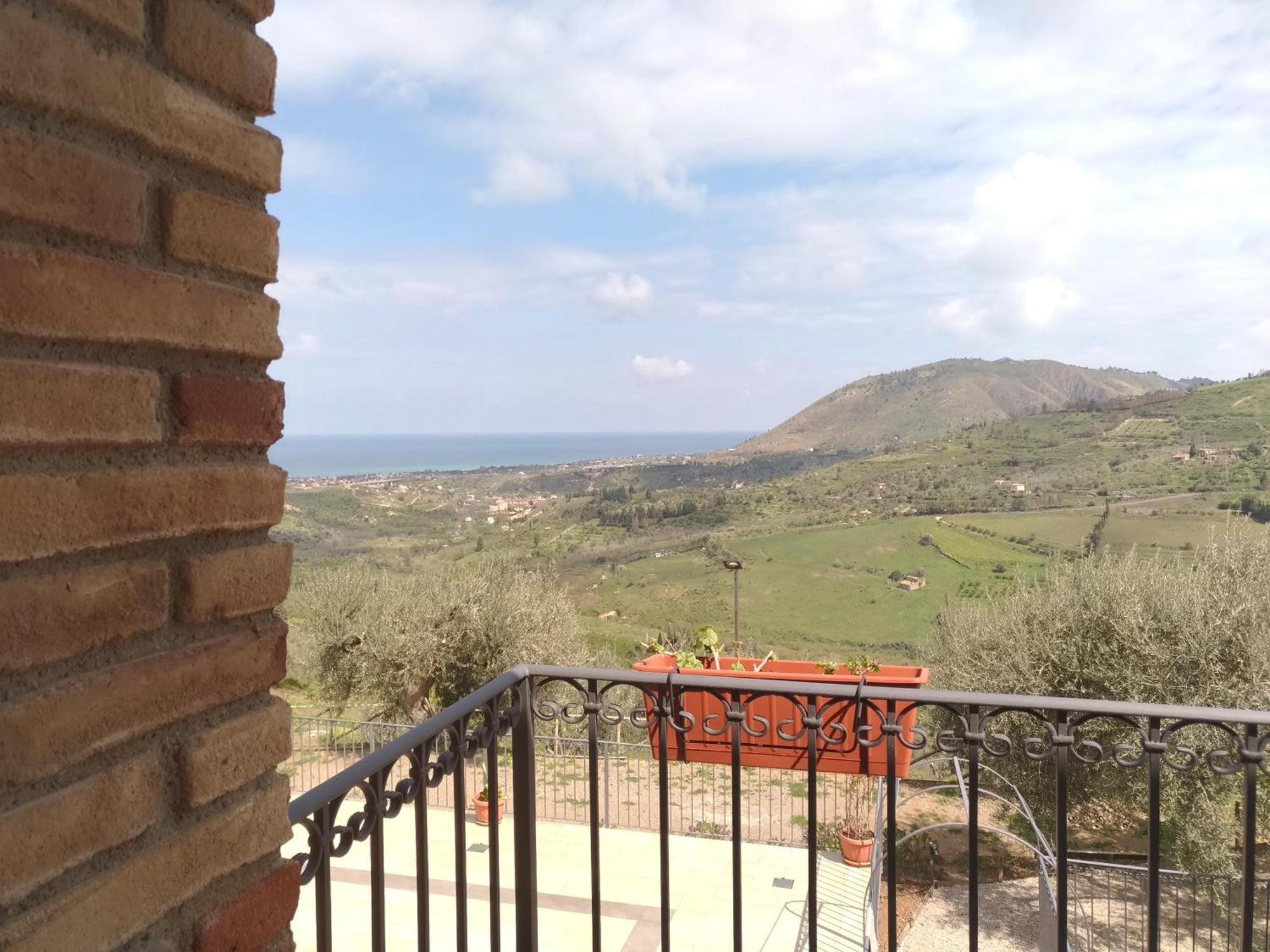 Le Campanelle - Sicilia - Cefalu * Lascari